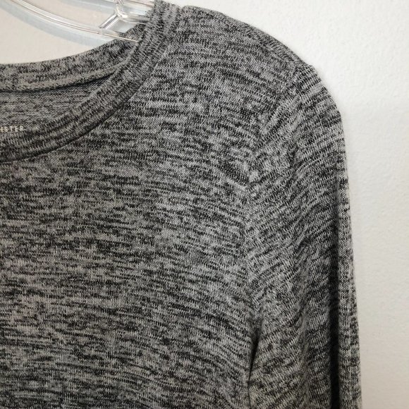 HOLLISTER Cropped Long Sleeve Shirt Grey Sz Small - Picture 2 of 6